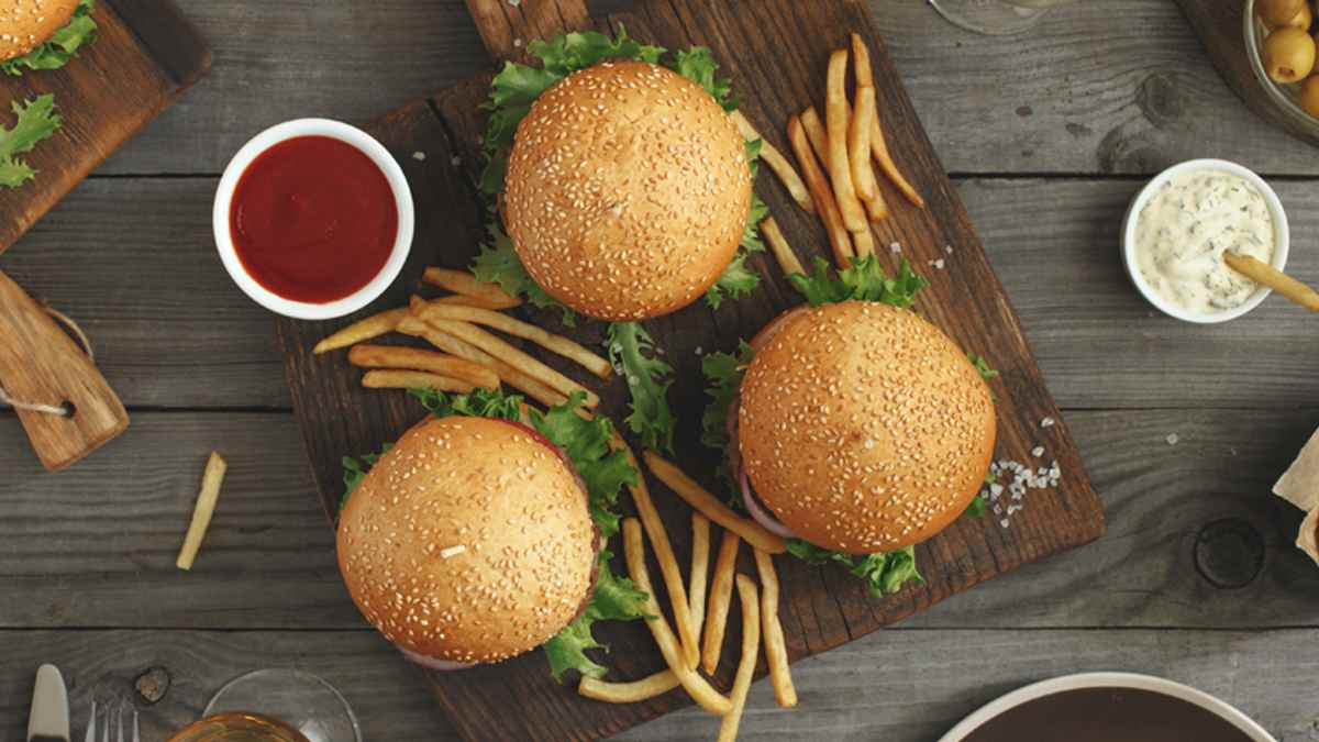 Noite do hambúrguer: dicas para fazer uma verdadeira hamburgueria em casa