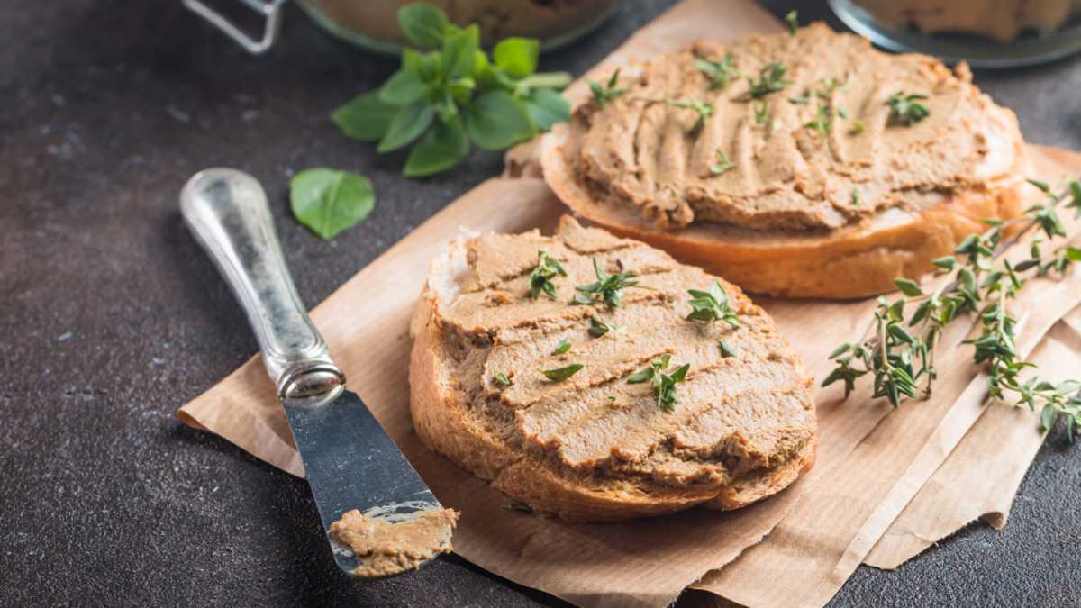 Lanche da tarde com patê de frango: 4 sugestões práticas para experimentar