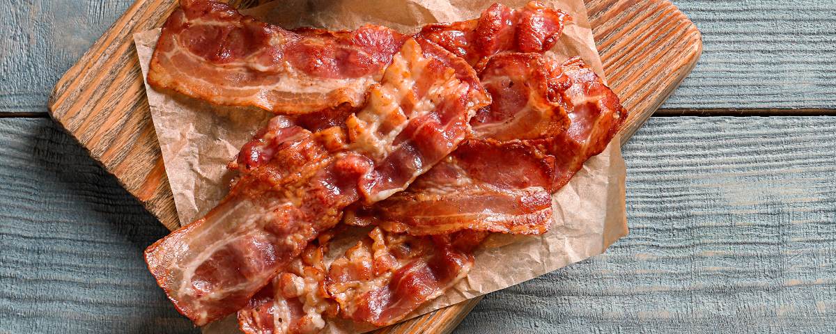 Como fazer bacon crocante: 5 formas de preparo para incrementar receitas