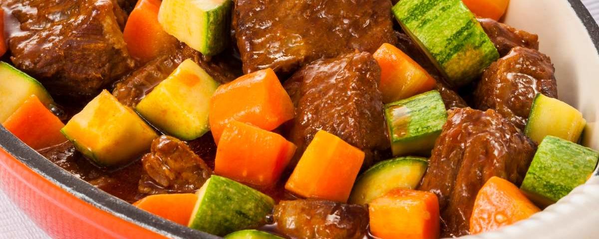 14 receitas com carne de panela para fazer no almoço ou jantar