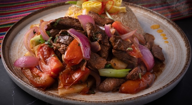 Lomo Saltado