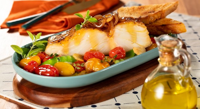 Lombo de Bacalhau com Cebolas Caramelizadas