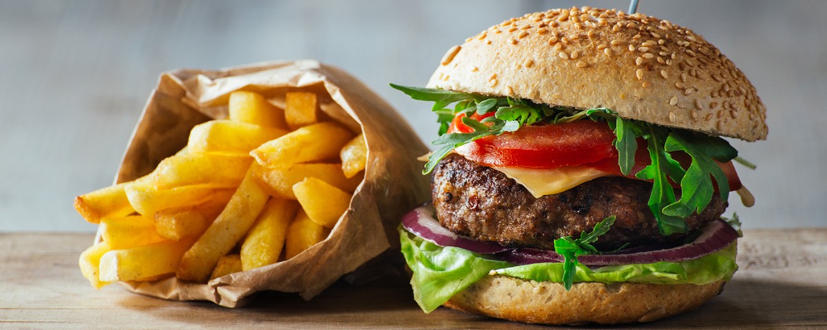 Sanduíche gourmet com polpetone recheado: dicas para preparar um lanche delicioso