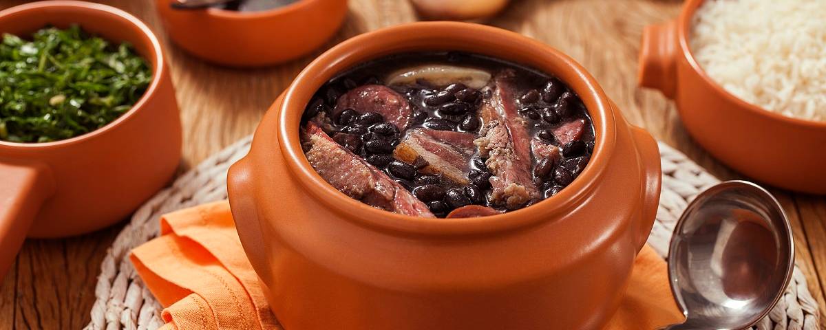 Kit feijoada: confira o modo de preparo dessa receita prática e deliciosa