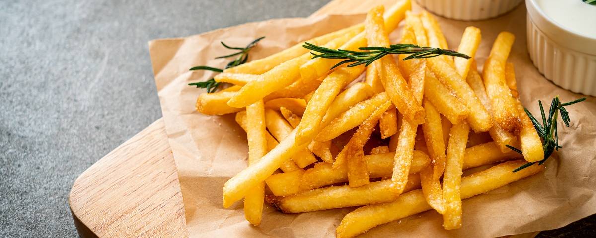 Batata frita na airfryer: 4 dicas para ter um resultado macio e crocante