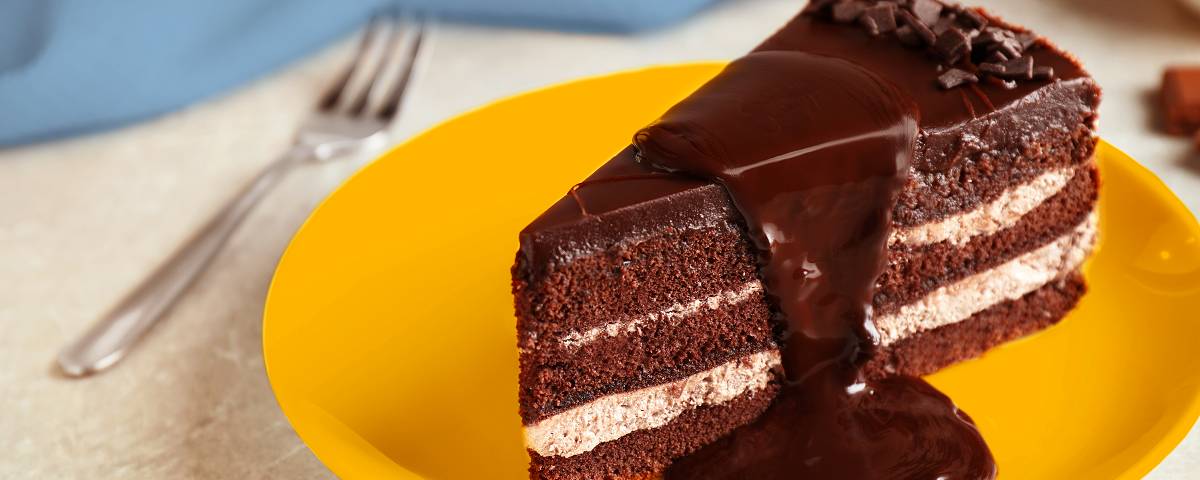 5 ideias de recheio para bolo de chocolate para testar