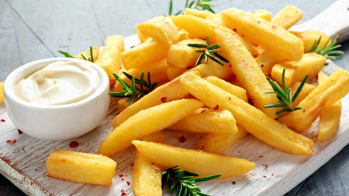 6 dicas para deixar a batata frita crocante e sequinha igual a mais famosa do Rio de Janeiro