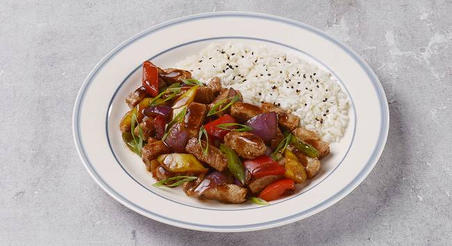 Filé Mignon Suíno Xadrez com Arroz Branco