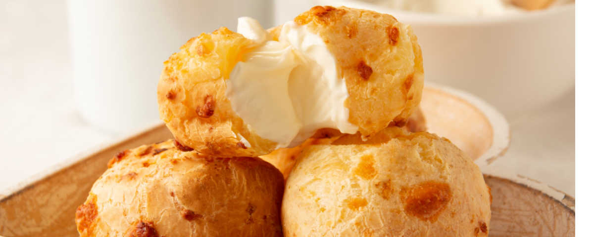 Pão de queijo recheado: 5 ideias para incrementar o lanche