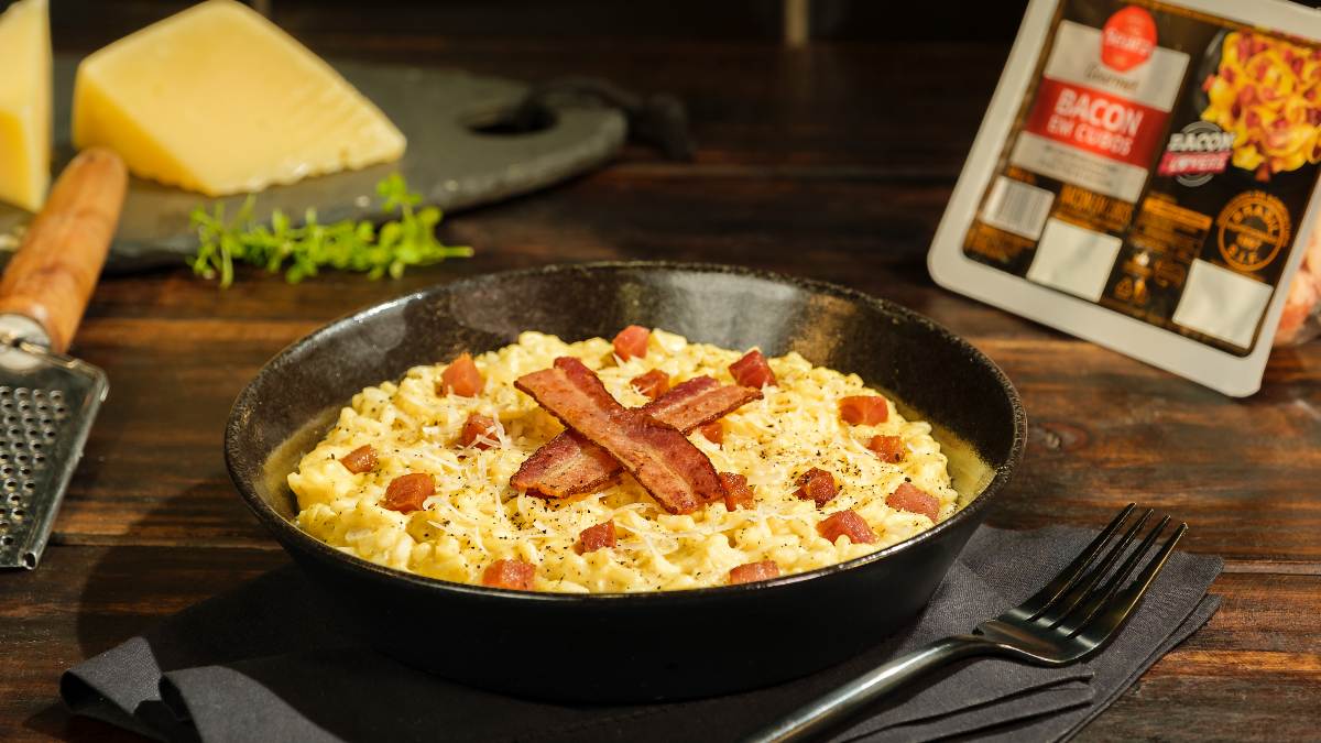 Testei essa receita de macarrão à carbonara e nunca mais errei no ponto