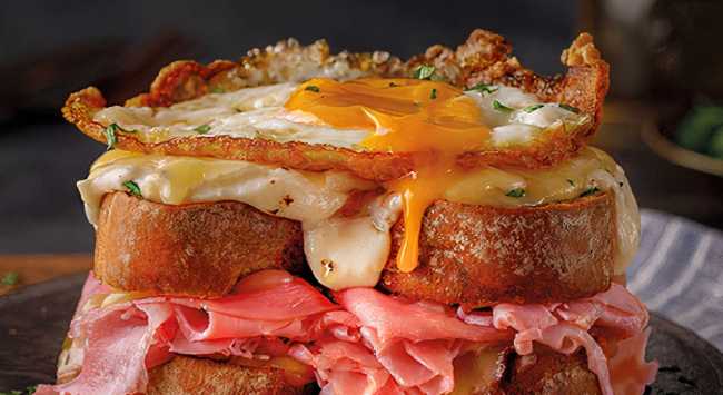 Croque Madame com Presunto Royal