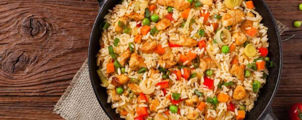 Arroz com frango: 10 receitas diferentes para inovar no prato